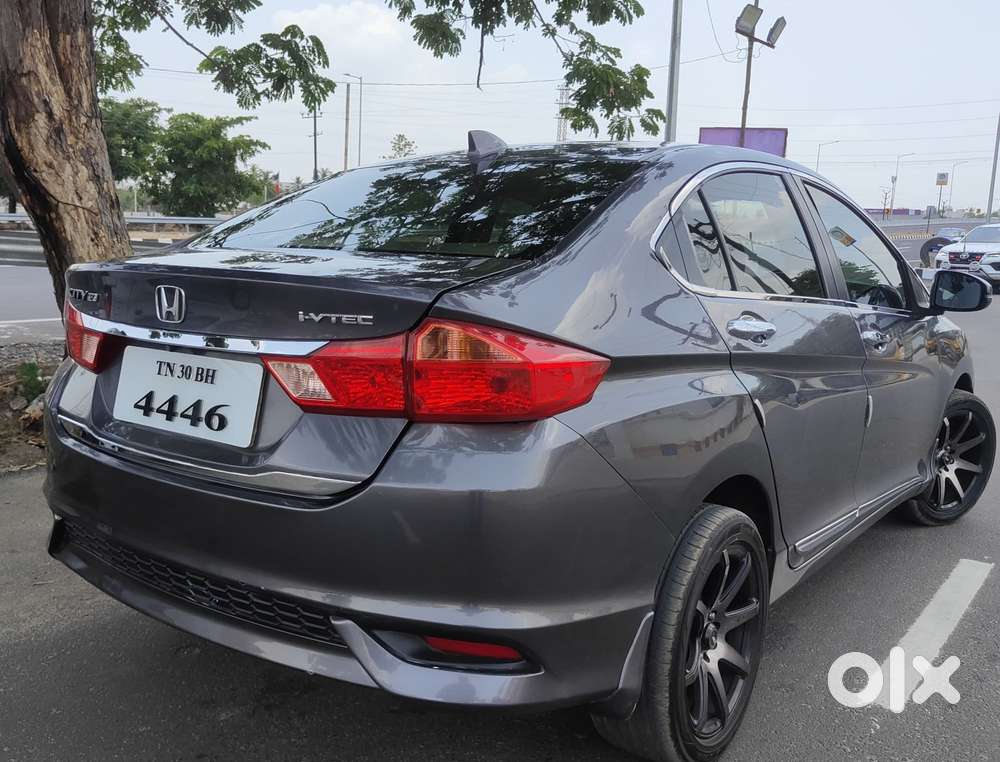 Honda City I-vtec V, 2017, Petrol