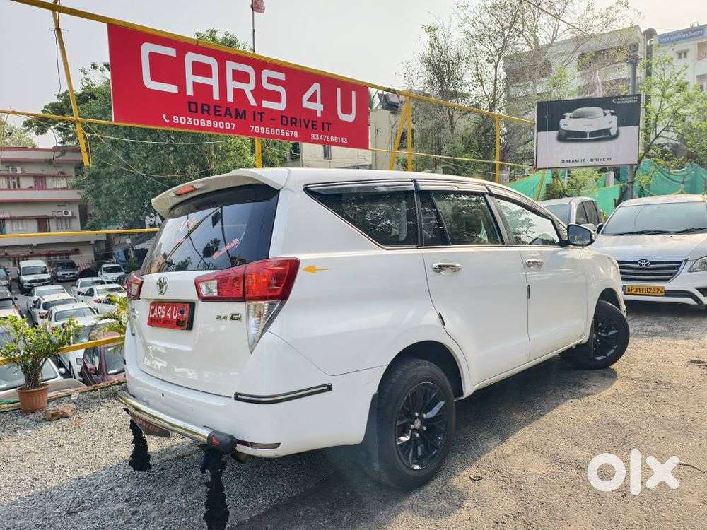 Toyota Innova Crysta 2.4 G Mt 8s, 2018, Diesel