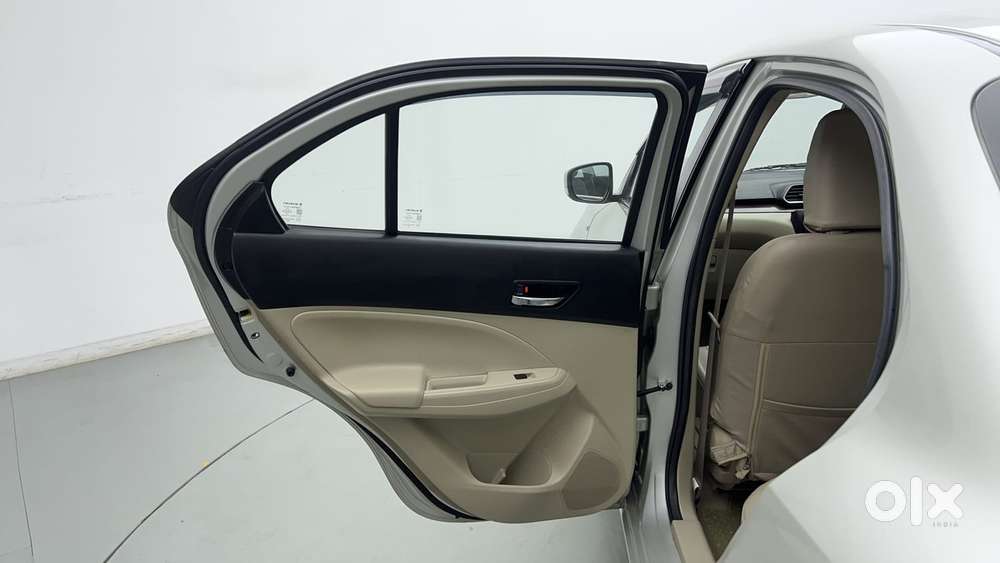 Maruti Suzuki Dzire 1.2 Zxi Amt, 2017, Petrol