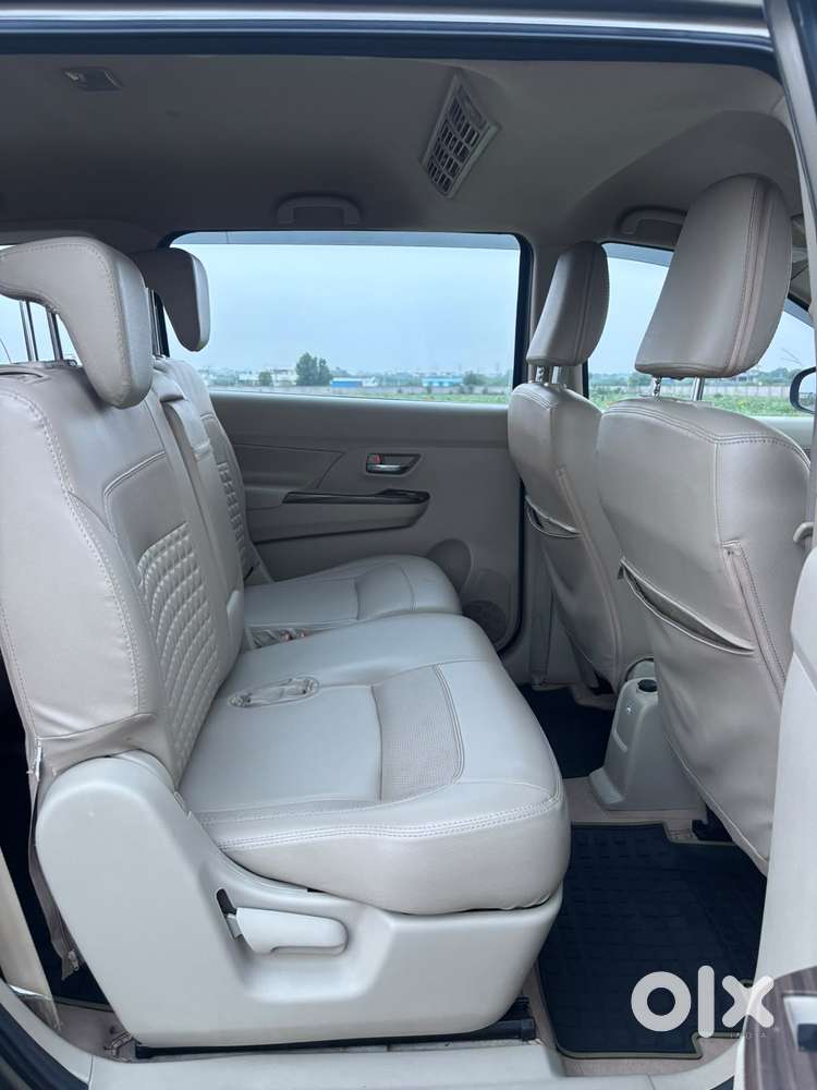 Maruti Suzuki Ertiga Vxi Abs Bs Iv, 2022, Petrol