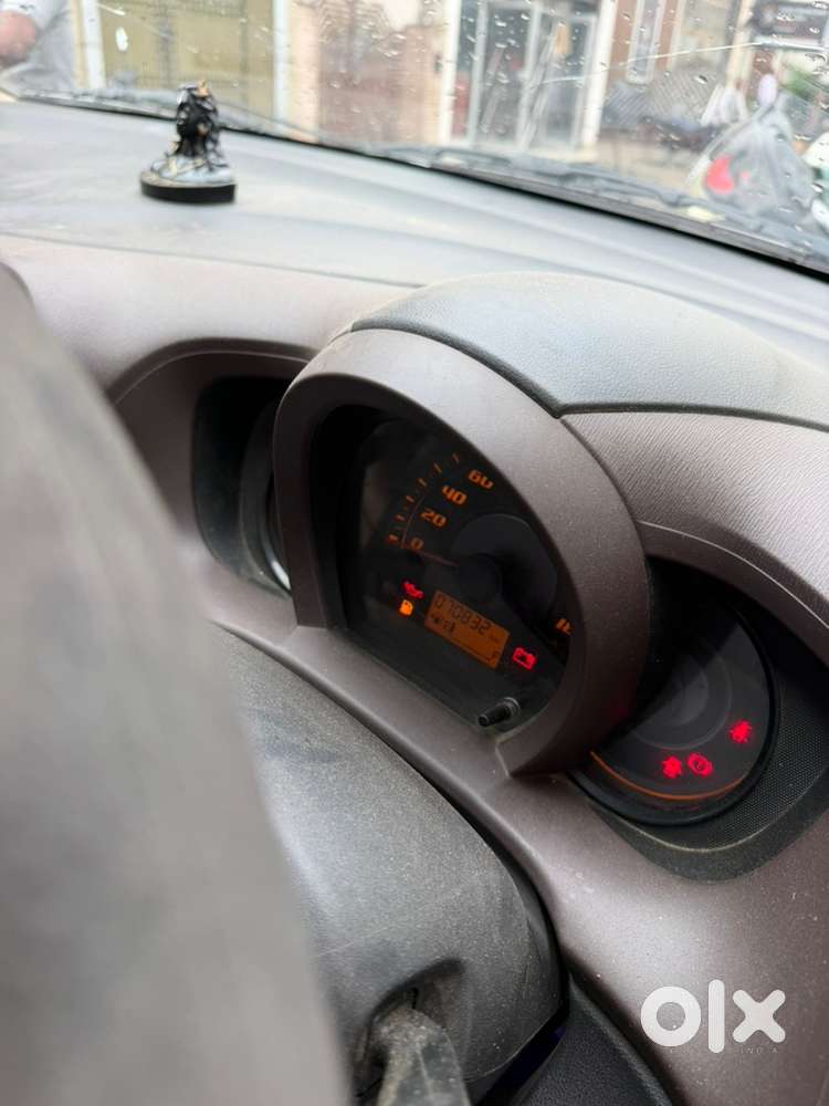 Honda Amaze Petrol 2013