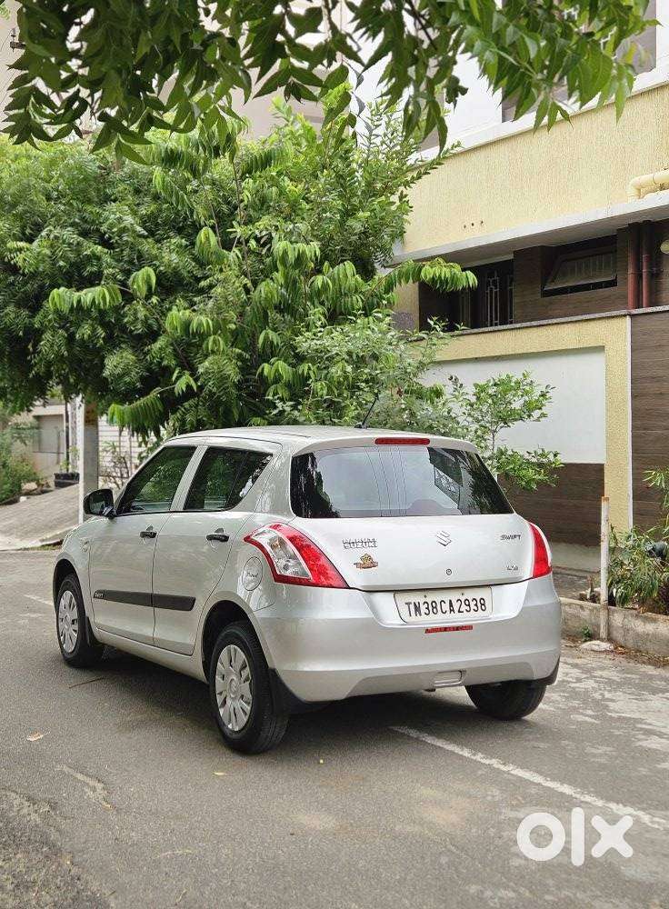 Maruti Suzuki Swift Lxi Option, 2015, Petrol