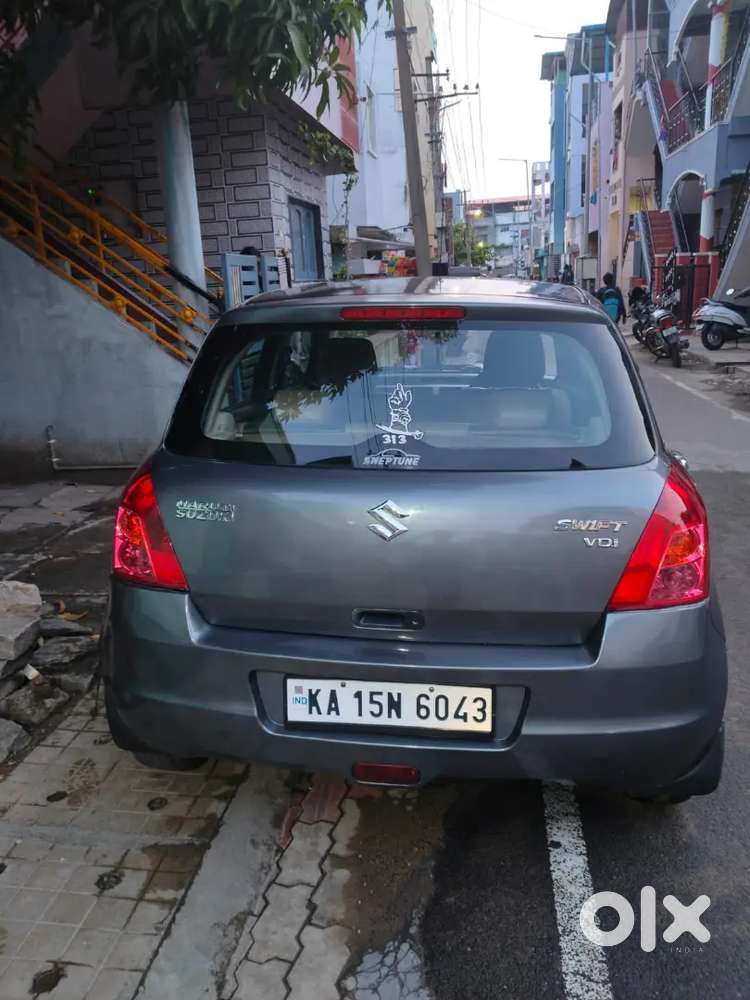 Maruti Suzuki Swift 2009 Diesel 132000 Km Driven