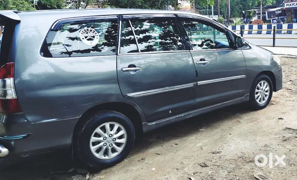 Toyota Innova 2.5 Vx 2013
