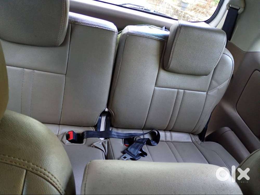 Near & Clean Toyota Innova 2.5 G4 2016