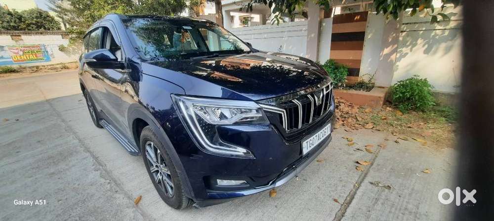 Mahindra Xuv700 2.0 Ax 7 Petrol Mt Str, 2025, Petrol