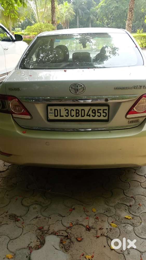 Toyota Corolla Altis 2011 Petrol
