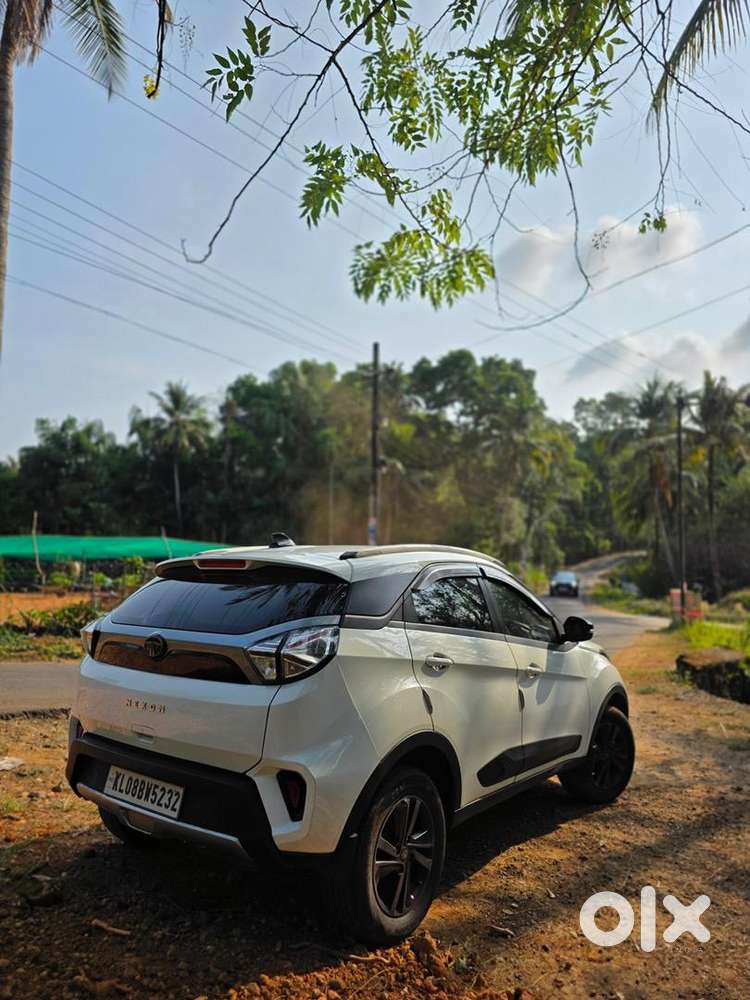 Tata Nexon 2021 Petrol 75000 Km Driven And Well Maintained