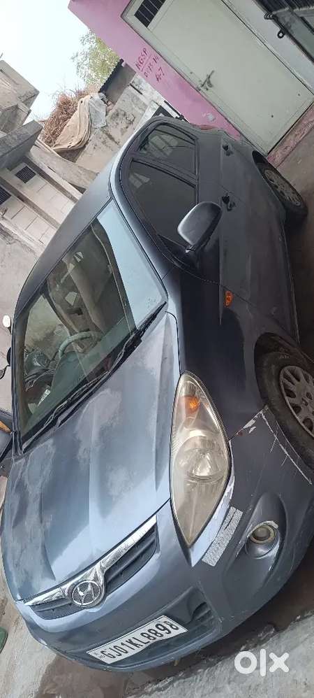 Hyundai New I20 2011 Cng & Hybrids 165000 Km Driven