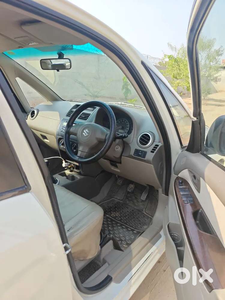 Maruti Suzuki Sx4 Zdi 2012