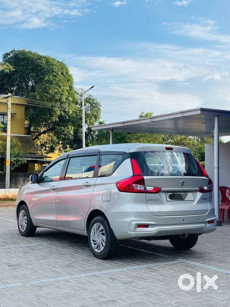 Maruti Suzuki Ertiga 1.5 Vxi, 2021, Petrol