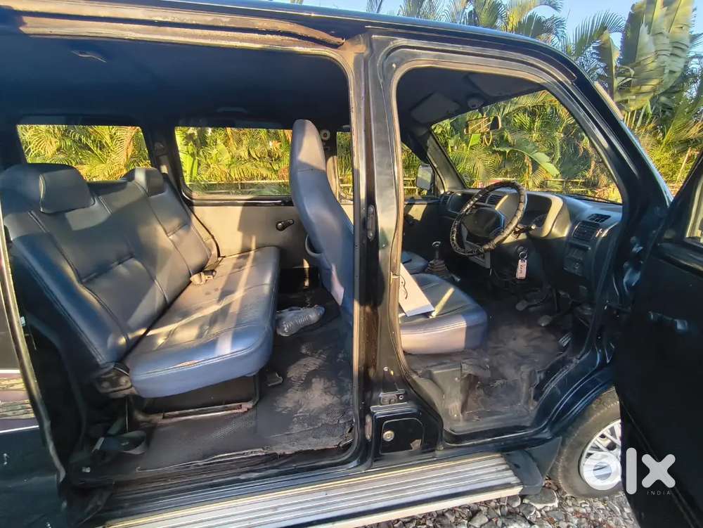 Maruti Suzuki Eeco 2017 Petrol 110000 Km Driven