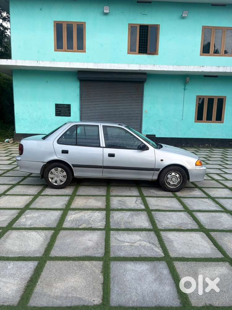 Maruti Suzuki Esteem 2002 Petrol Vx Manual