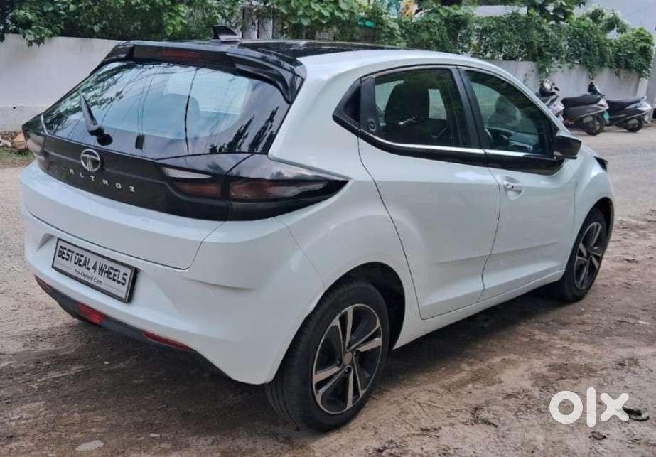 Tata Altroz Xz Plus (s), 2024, Petrol