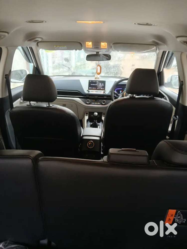 Kia Carens G Diesel 2025 Manual 8000 Km