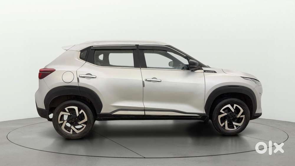 Nissan Magnite 1.0 Xv, 2021, Petrol