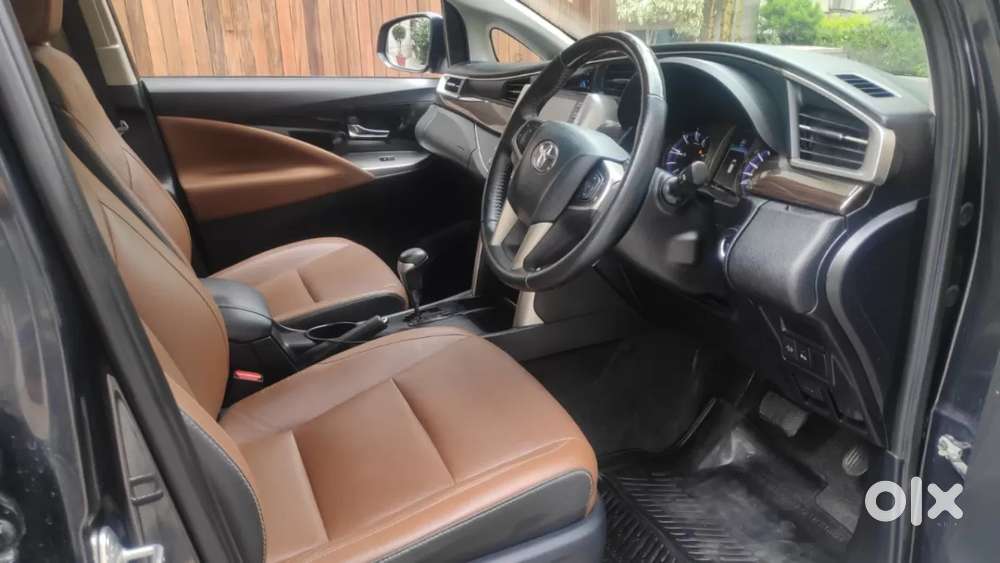 Toyota Innova Crysta [2020-ongoing] 2.4 Zx At 7 Str, 2022, Diesel
