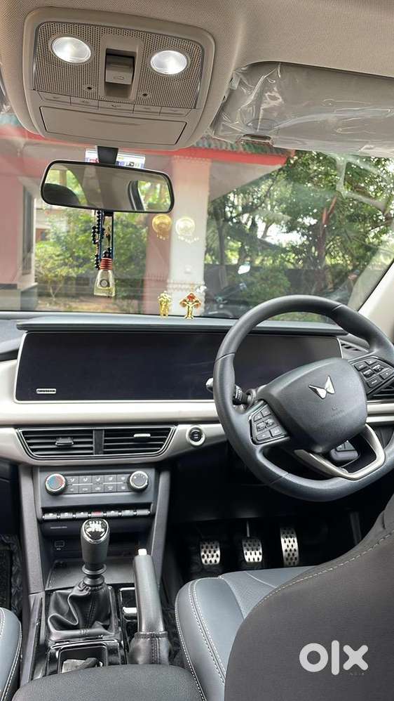 Mahindra Xuv700 2024 Petrol Good Condition