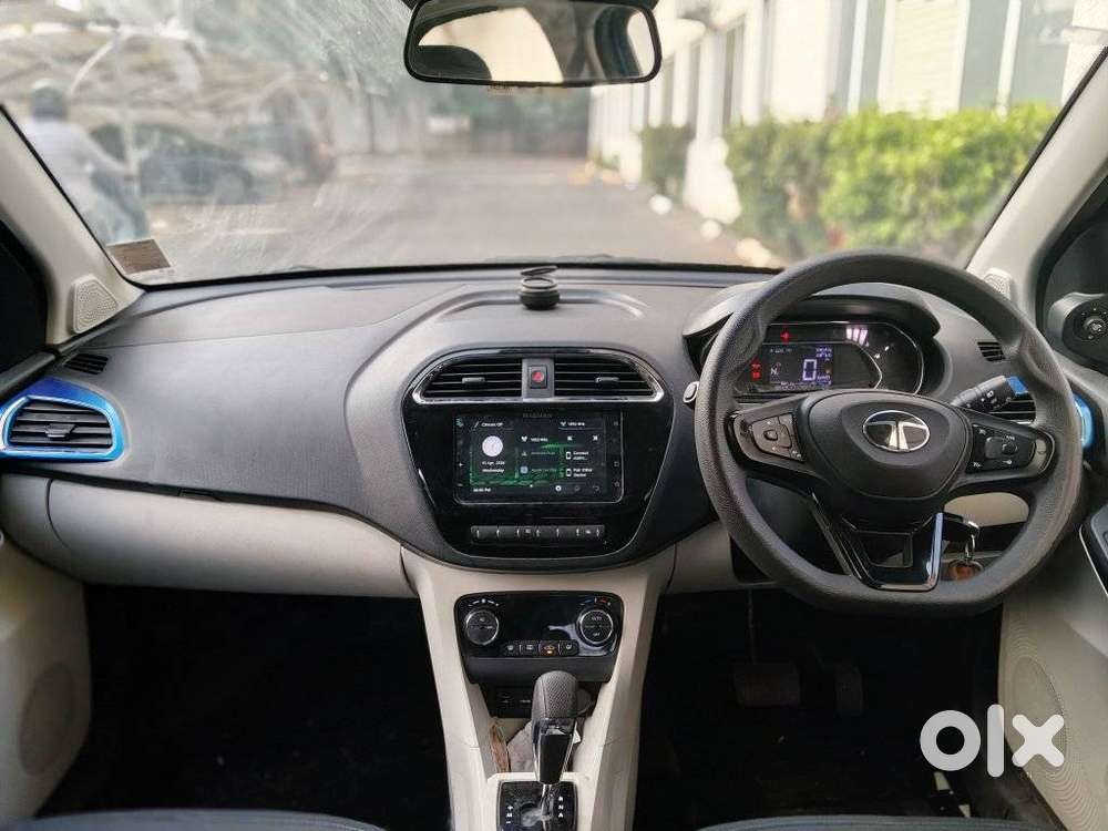 Tata Tiago 1.2 Revotron Xza, 2024, Petrol