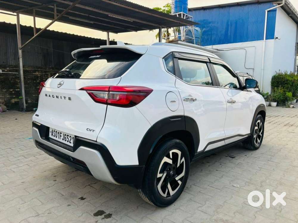 Nissan Magnite 1.0 Xv Premium Turbo Cvt, 2022, Petrol