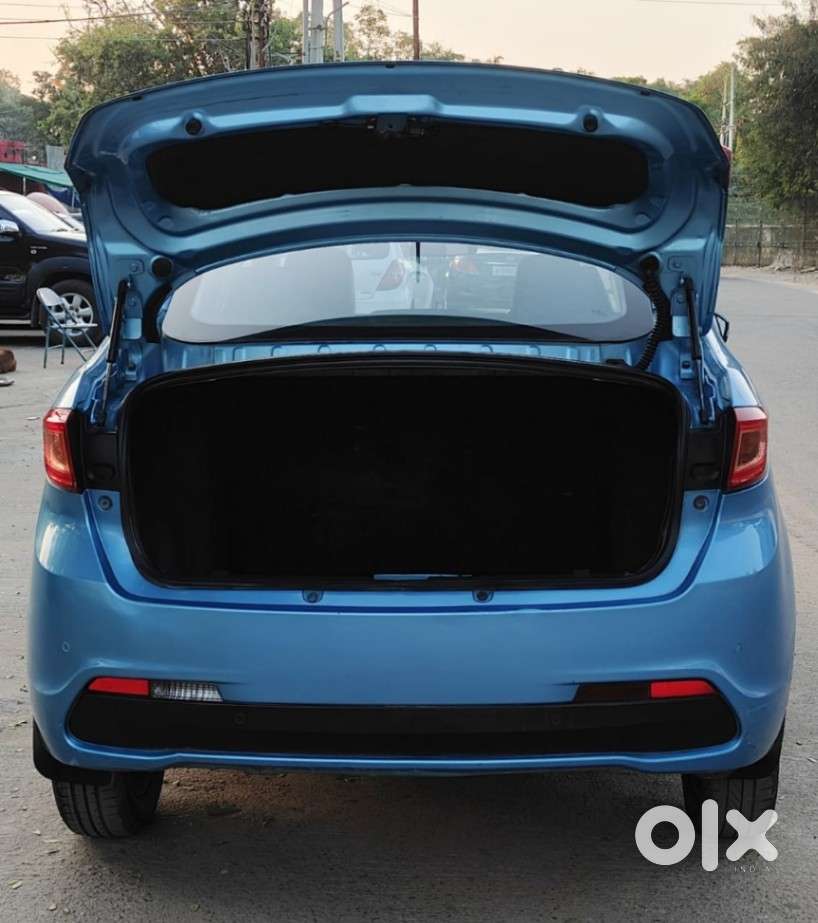 Tata Tigor 1.2 Revotron Xt, 2017, Petrol