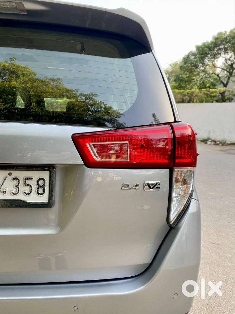 Toyota Innova Crysta 2.4 Vx Mt, 2020, Diesel