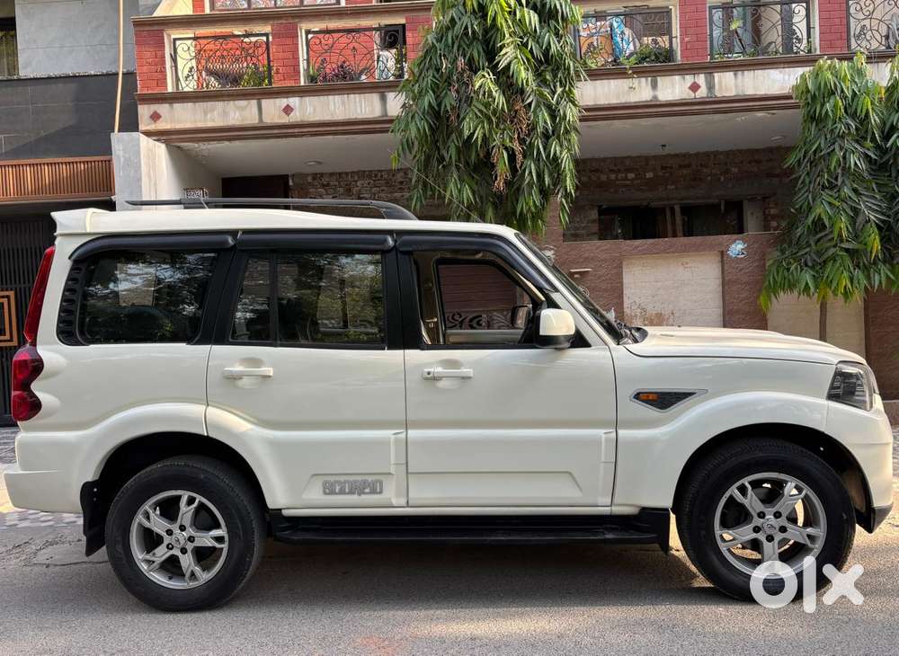 Mahindra Scorpio S10 7 Seater, 2017, Diesel