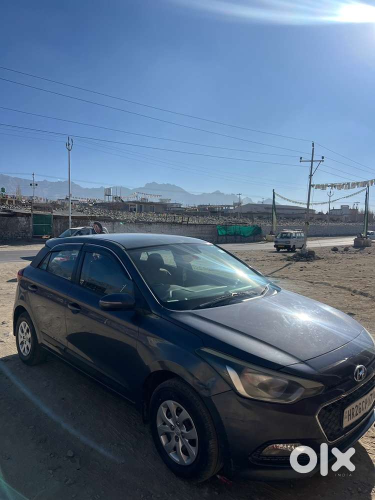 Hyundai I20 Sportz Petrol Manual 2015