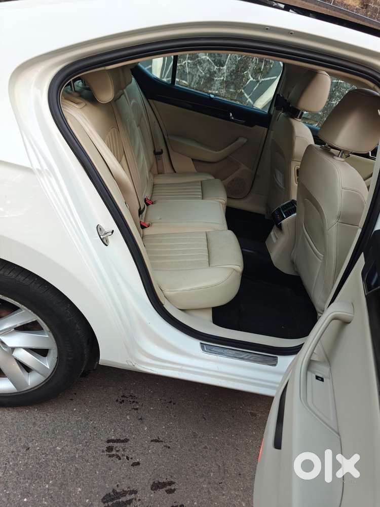 Skoda Superb Lk 1.8 Tsi At, 2017, Petrol