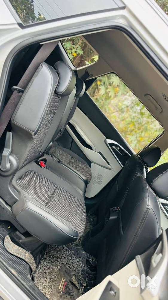 Kia Carens 1.4 Prestige 7 Str, 2022, Petrol