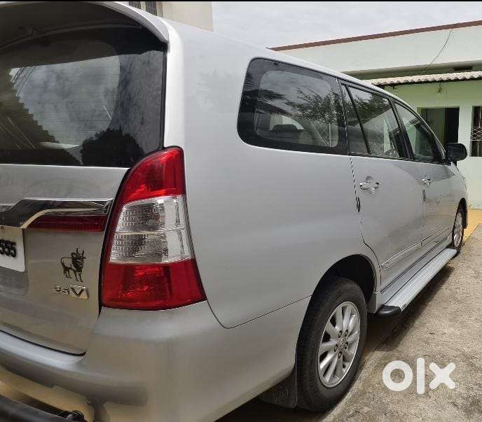 Toyota Innova 2.5 Z Diesel 7 Seater Bs Iv, 2014, Diesel
