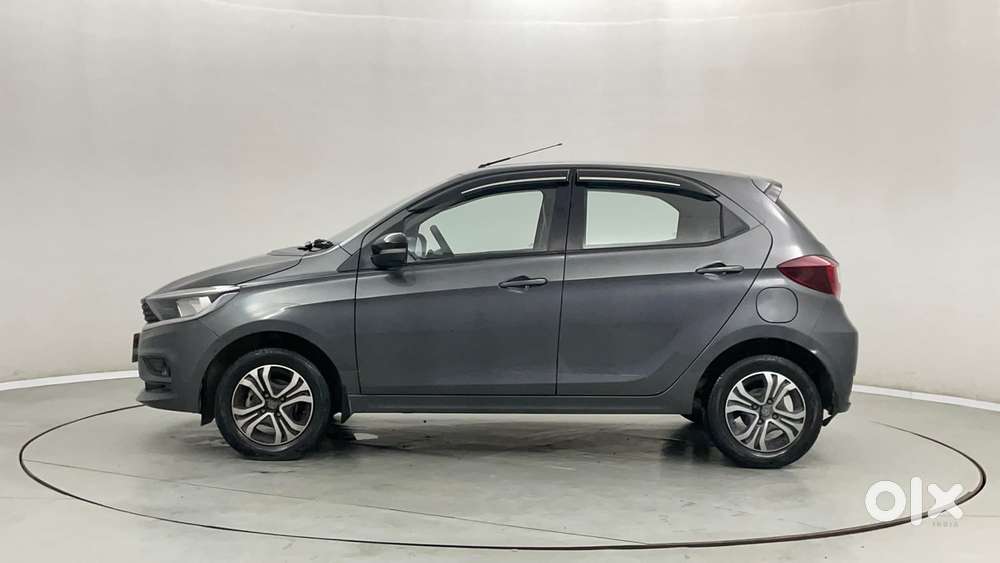 Tata Tiago 1.05 Revotorq Xt Option, 2024, Petrol