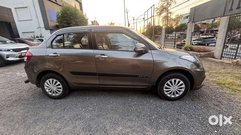Maruti Suzuki Swift Dzire Vdi Optional, 2017, Diesel
