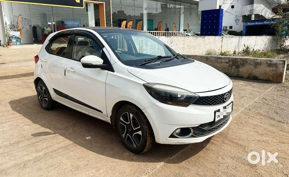 Tata Tiago Xz Plus Dual Tone, 2020, Petrol