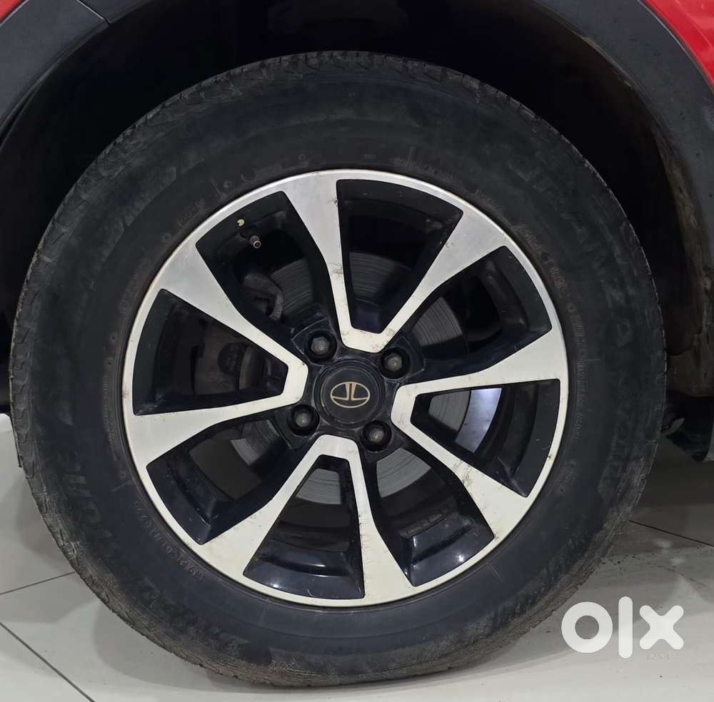Tata Nexon 1.5 Revotorq Xz Plus Hs Dual Tone, 2020, Diesel