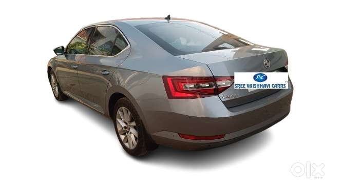 Skoda Superb Lk 1.8 Tsi At, 2019, Petrol