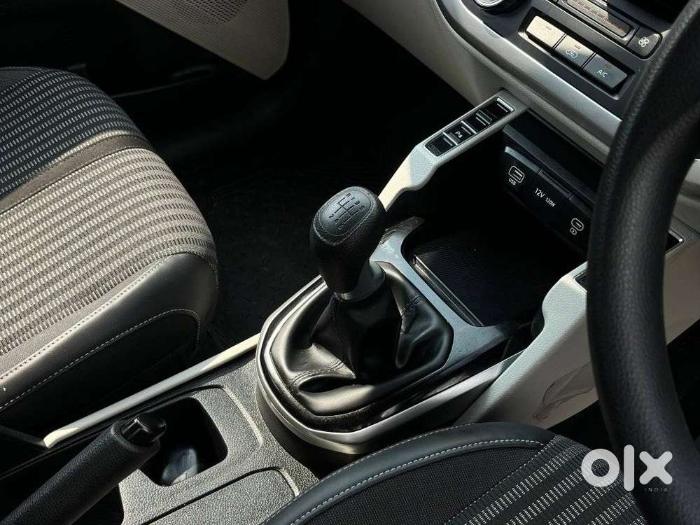 Kia Carens 1.5 Prestige 7 Str, 2023, Petrol