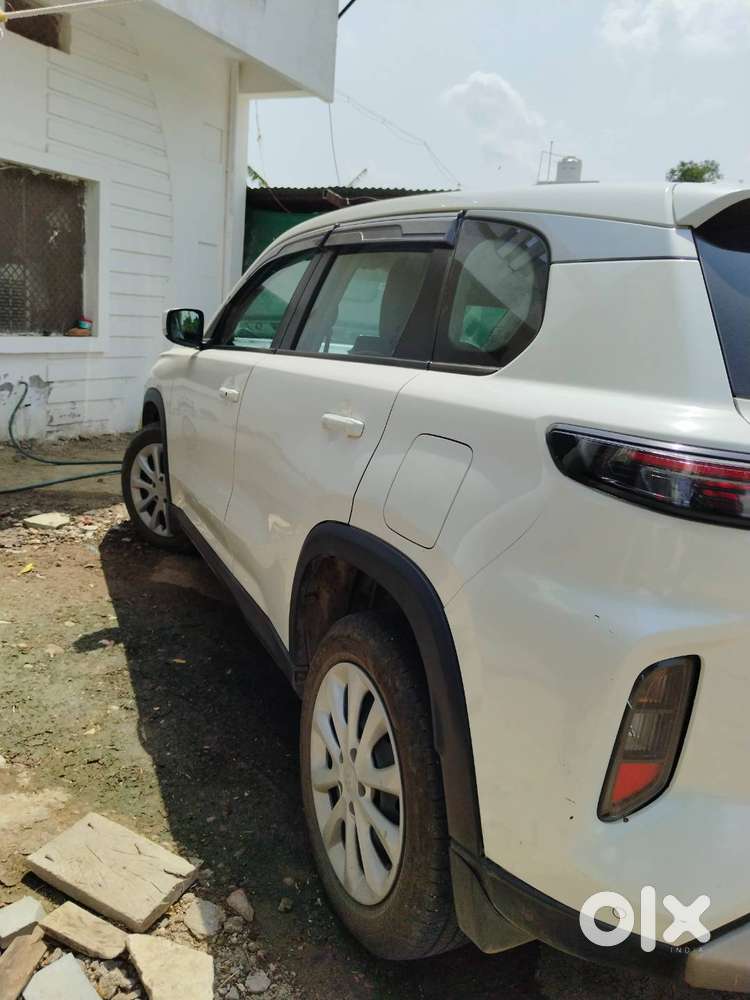 Maruti Suzuki Grand Vitara 11/2024 Petrol 60000km Driven