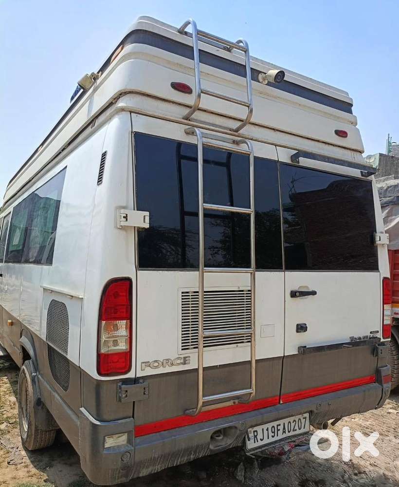 Force Motors Trax Cruiser