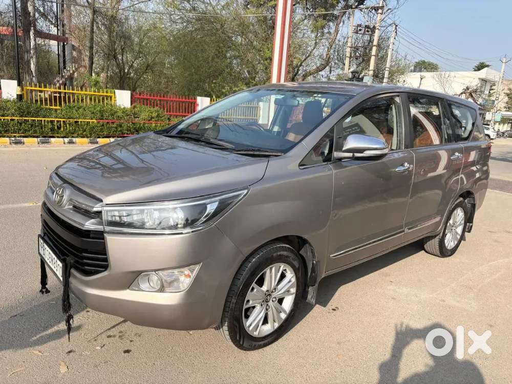 Innova Crysta Z 2.8 Automatic