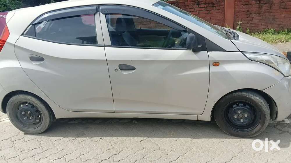 Hyundai Eon Magna 2012 Petrol