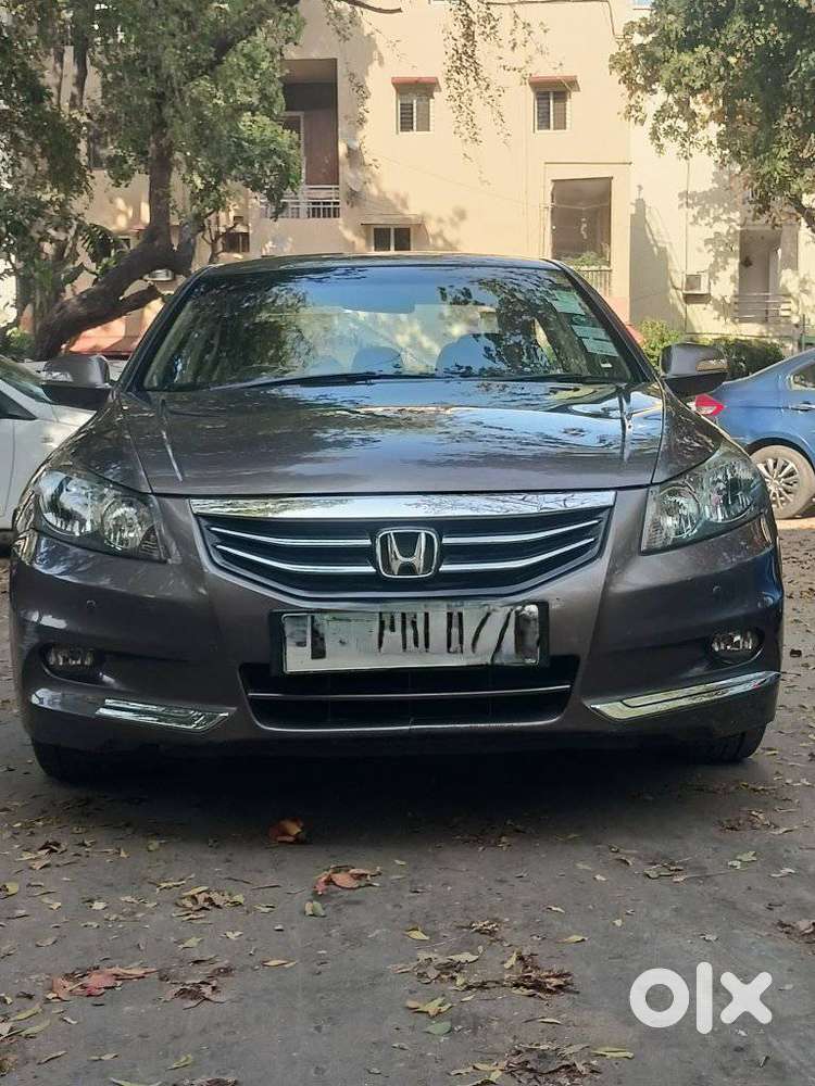 Honda Accord 2.4 Elegance Automatic, 2013, Petrol