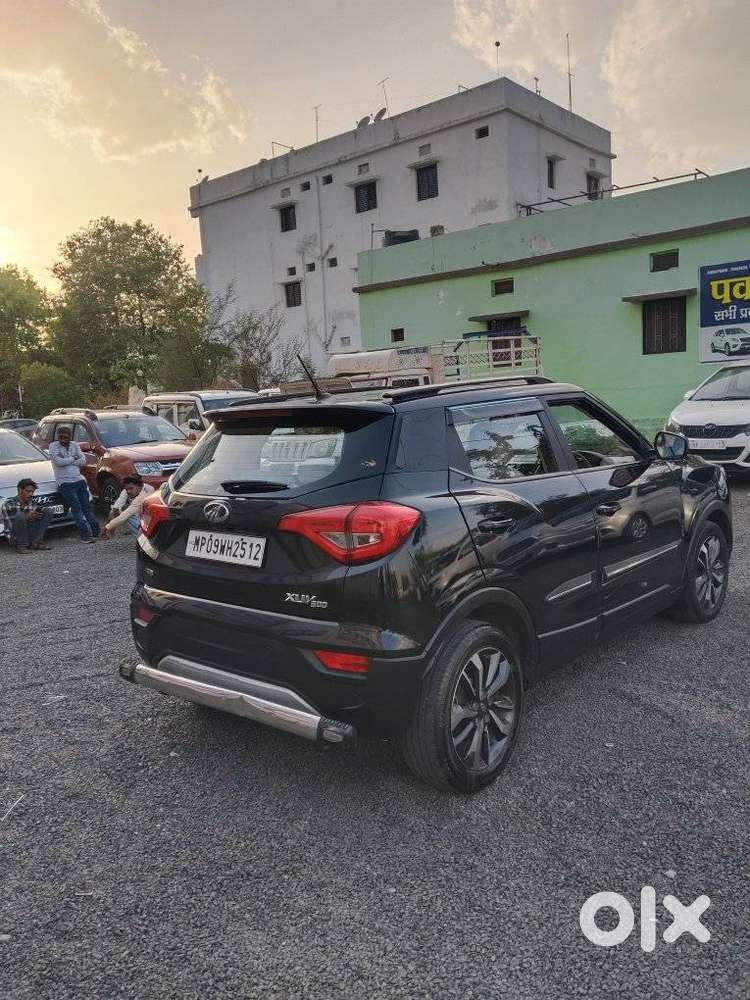 Mahindra Xuv300 W8 Option, 2021, Petrol