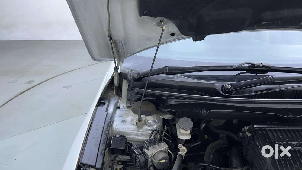 Maruti Suzuki Ciaz 2014-2017 At Zxi, 2015, Petrol
