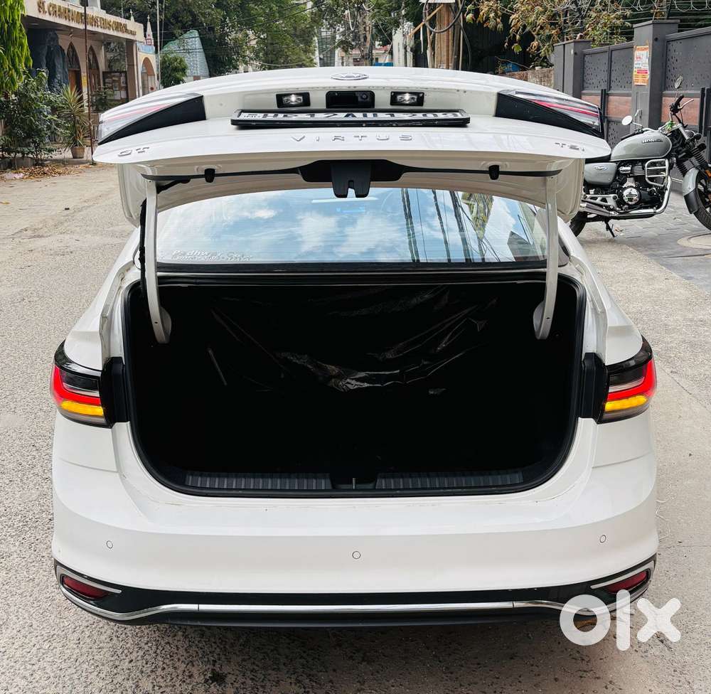 Volkswagen Virtus Topline 1.0 Tsi At (electric Seats), 2024, Petrol