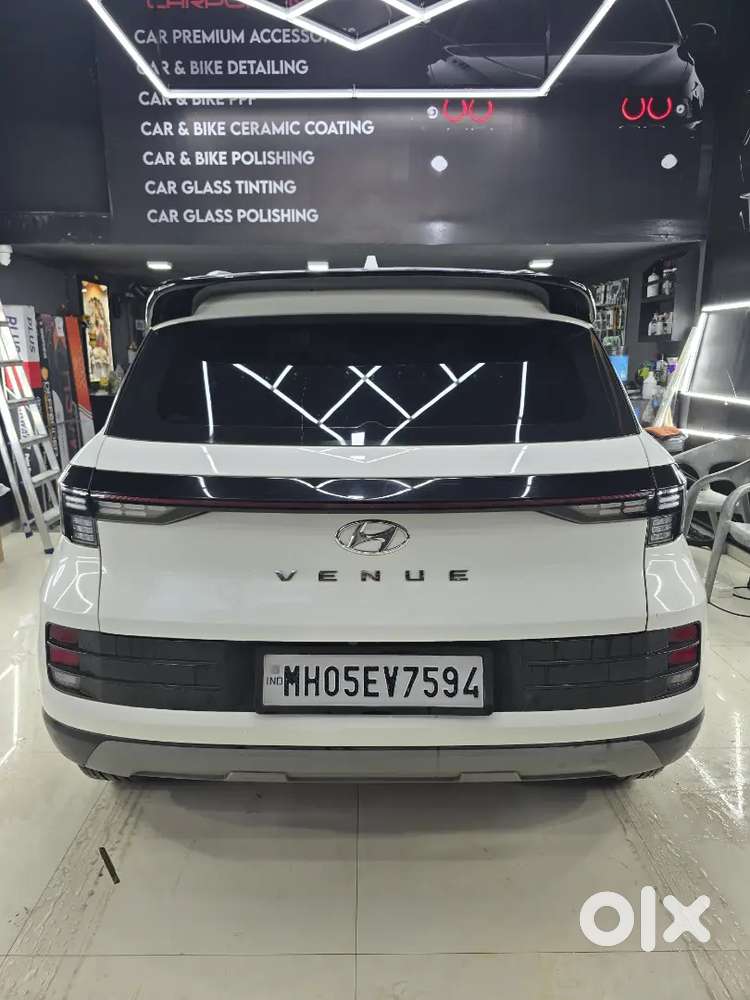 Hyundai Venue 2022 Diesel 87000 Km Driven