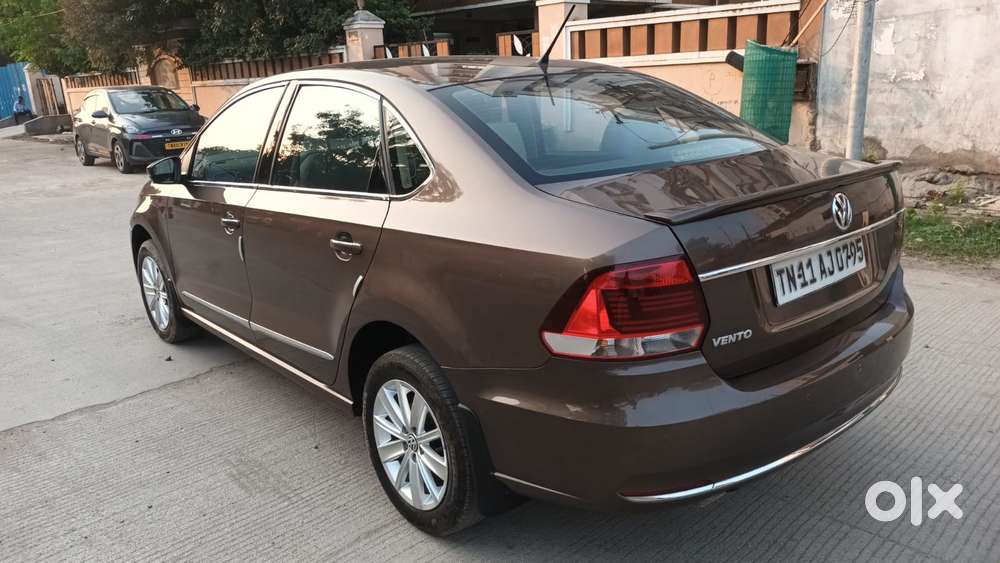 Volkswagen Vento 1.6 Highline Plus, 2018, Petrol