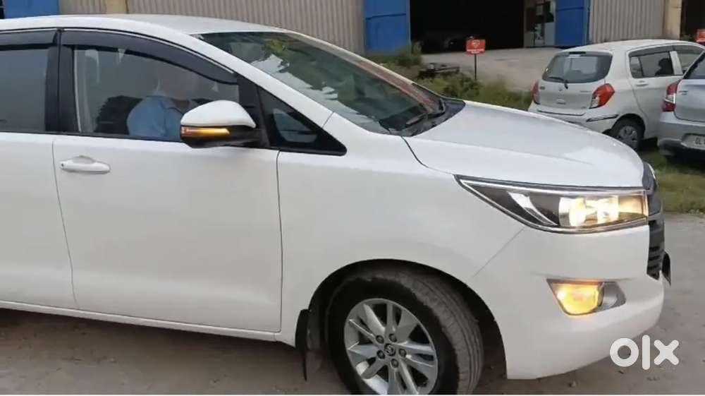 Toyota Innova Crysta 2019