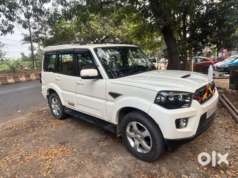 Mahindra Scorpio Classic 2.2 S 11 Mt 7 Str, 2021, Diesel