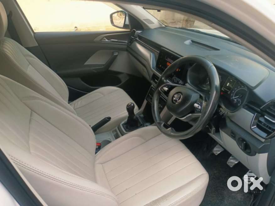 Skoda Kushaq Ambition 1.0l Tsi Mt, 2022, Petrol